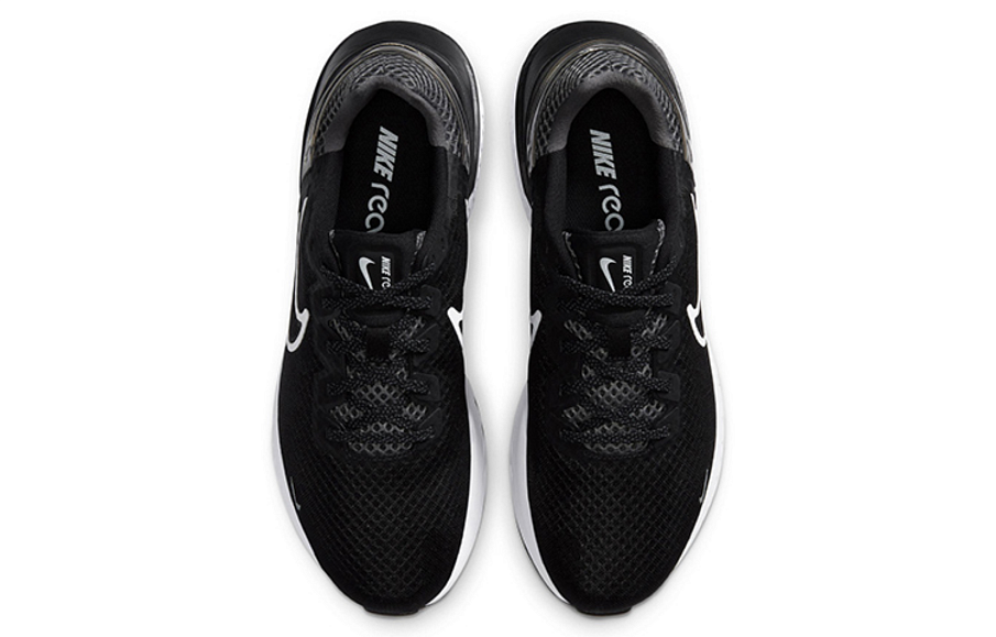 Фото № 4 с приближением к товару «‎Nike Legend React 3»