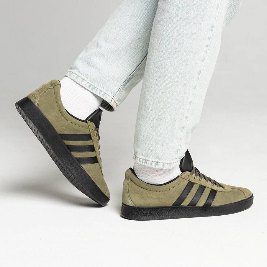 Фото № 3 с приближением к товару «‎Adidas VL Court 2.0»