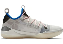 Фото № 1 с приближением к товару «‎Nike Kobe AD Moon Particle»