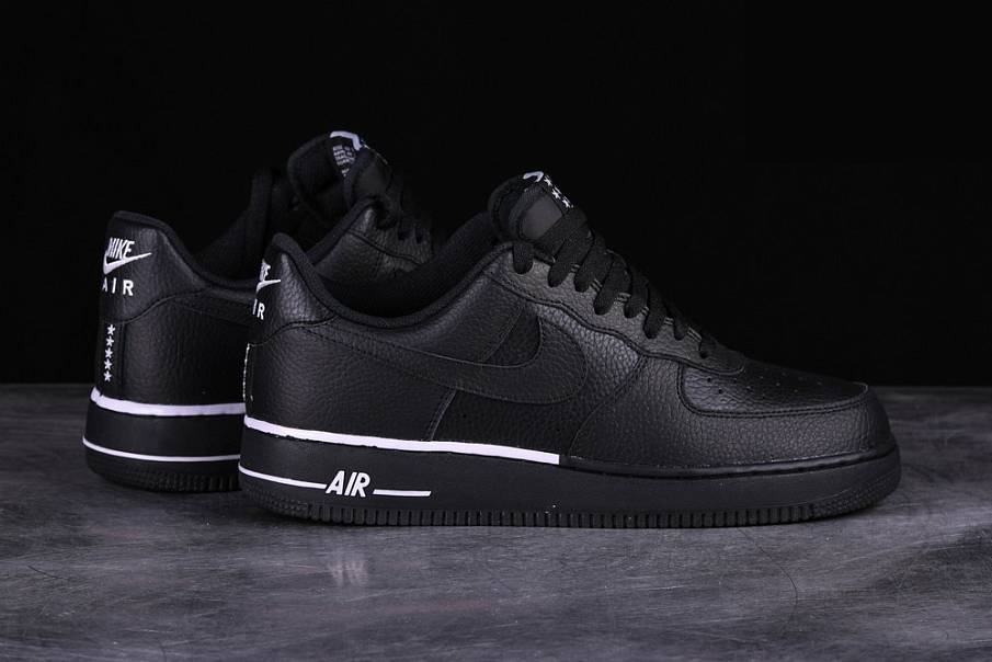 Фото № 3 с приближением к товару «‎Nike Air Force 1 ’07 »