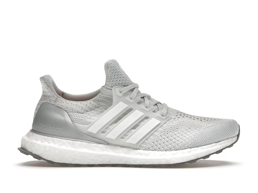 Фото № 1 с приближением к товару «‎adidas Ultra Boost 5.0 DNA Blue Tint Cloud White »