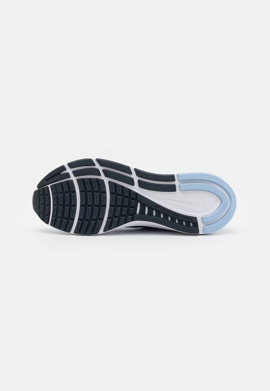 Фото № 5 с приближением к товару «‎Nike Air Zoom Structure 24»