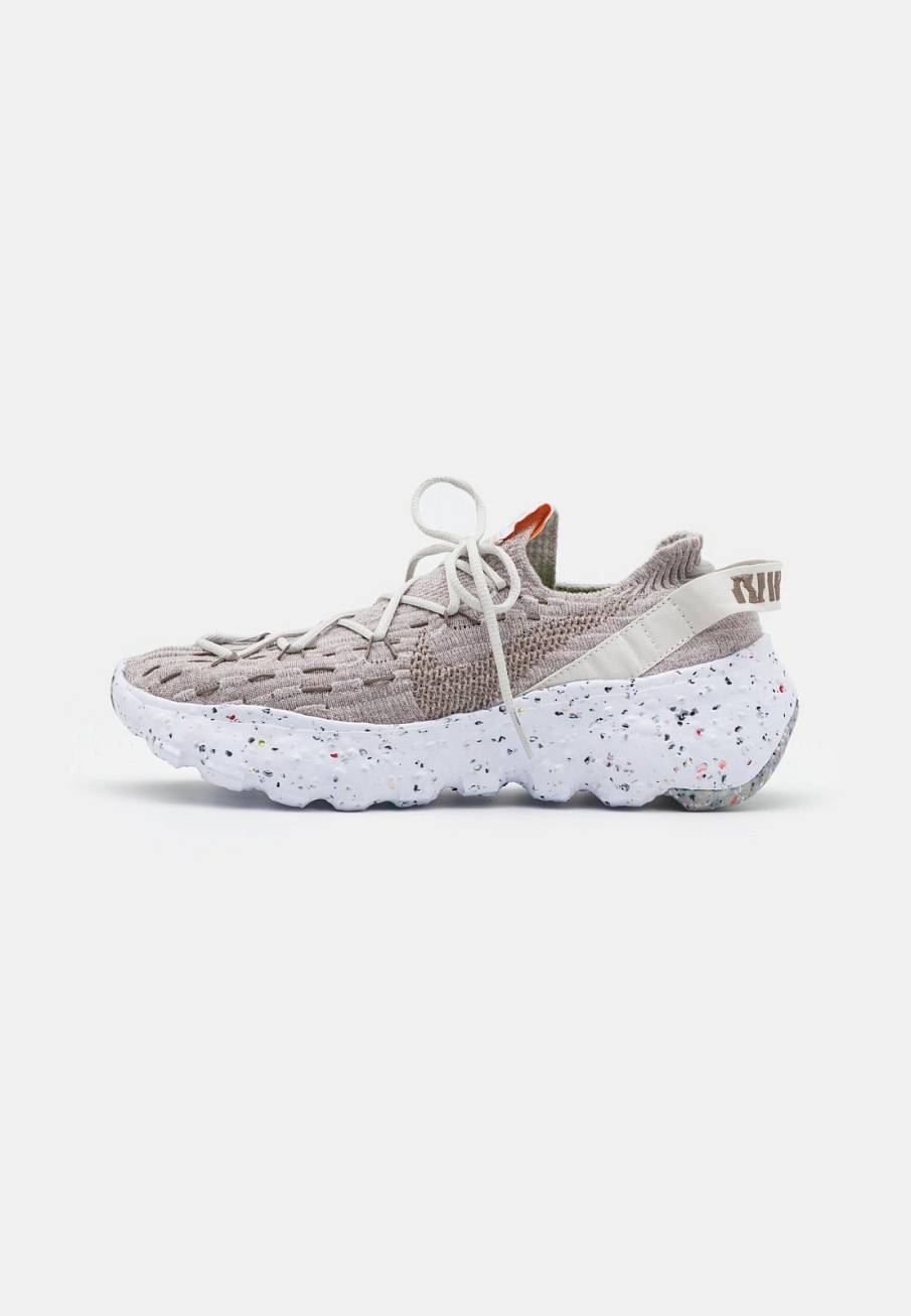 Фото № 1 с приближением к товару «‎Nike Space Hippie 04 »