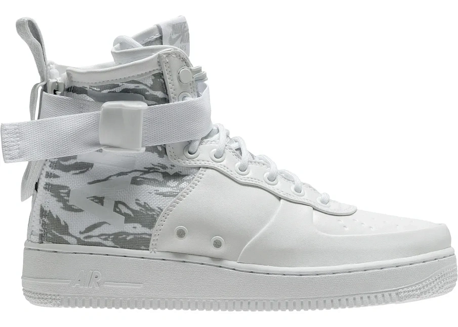 Фото № 1 с приближением к товару «‎Nike SF Air Force 1 Mid Winter Camo»