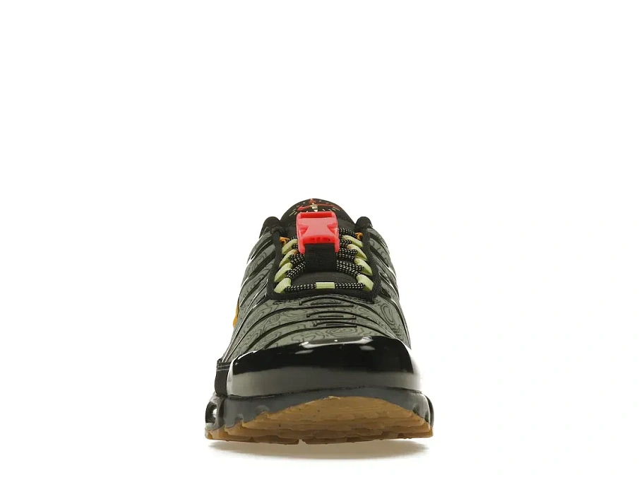 Фото № 2 с приближением к товару «‎Nike Air Max Plus Fresh Perspective»