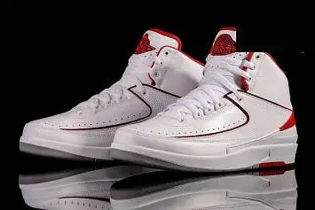 Nike Air Jordan 2 Retro Chicago Bulls Home  - 2