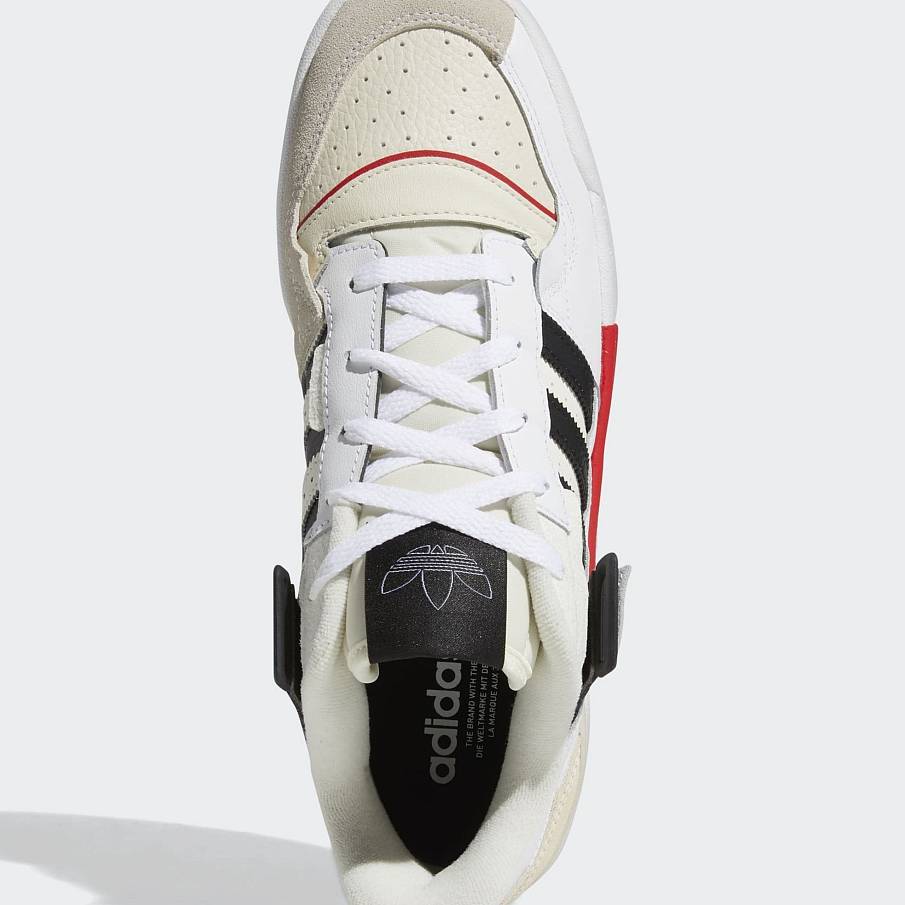 Фото № 3 с приближением к товару «‎Adidas Forum »