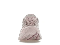 Фото № 2 с приближением к товару «‎ASICS Gel-Kayano 14 Barely Rose Cream »