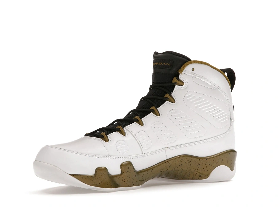 Фото № 4 с приближением к товару «‎Jordan 9 Retro Statue»