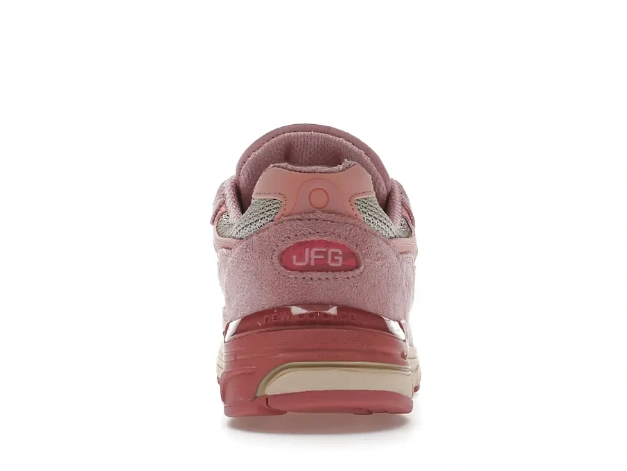 Фото № 4 с приближением к товару «‎New Balance 993»