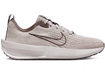 Фото № 1 с приближением к товару «‎Nike Interact Run»