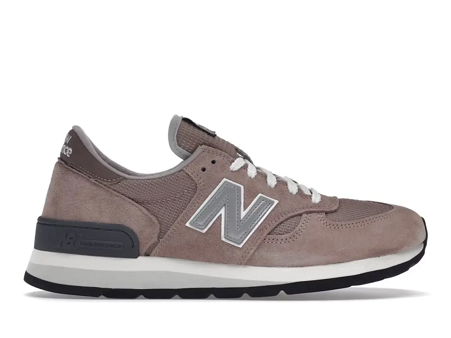 Фото № 1 с приближением к товару «‎New Balance 990v1»
