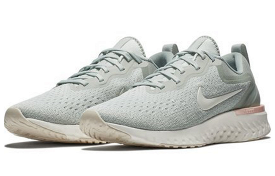 Фото № 3 с приближением к товару «‎Nike Wmns Odyssey React 'Light Silver'»