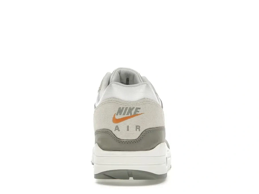 Фото № 4 с приближением к товару «‎Nike Air Max 1»