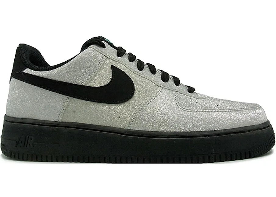 Фото № 1 с приближением к товару «‎Nike Air Force 1 Low LV8 Diamond Quest»