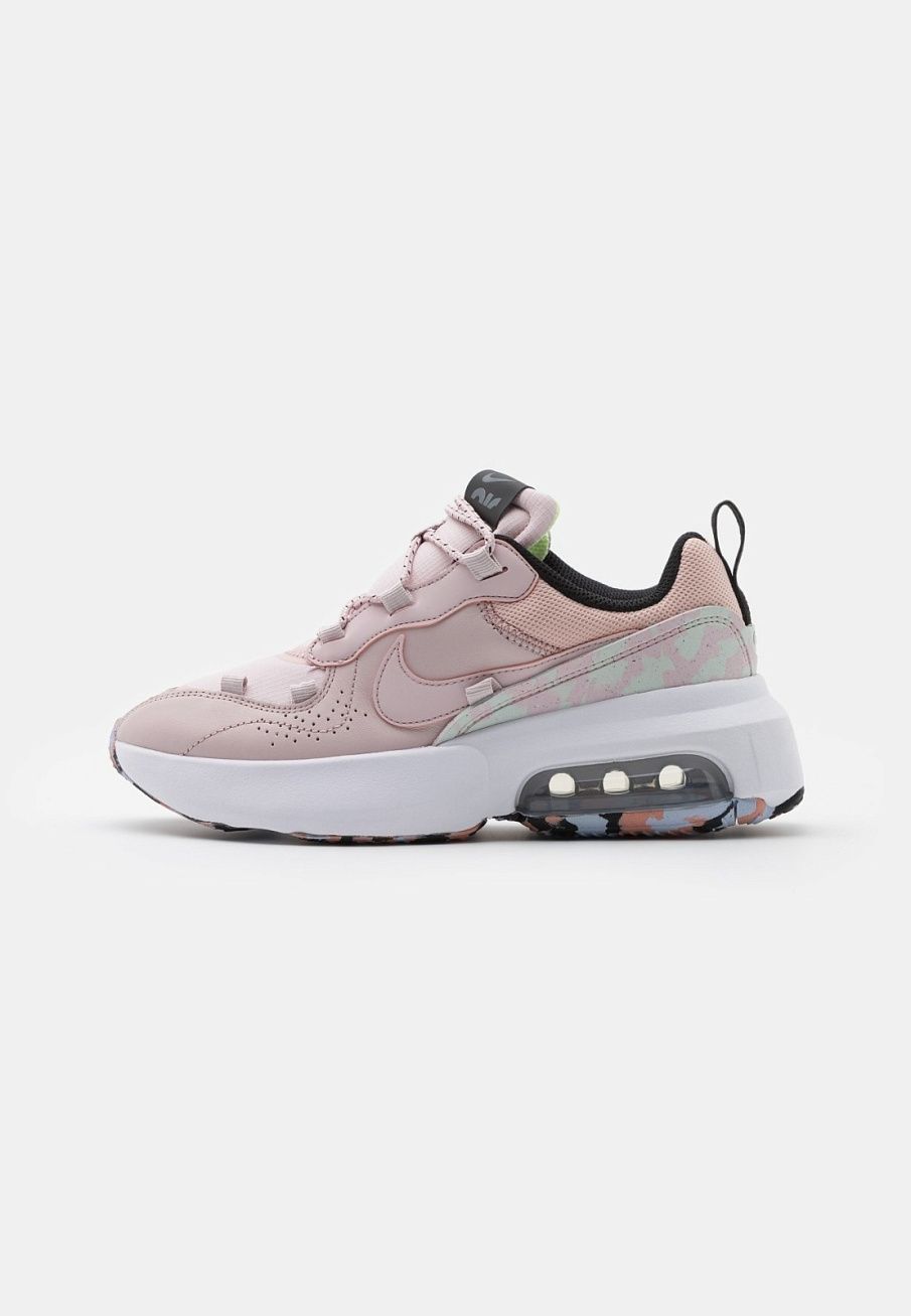 Фото № 1 с приближением к товару «‎Nike Air Max Viva »
