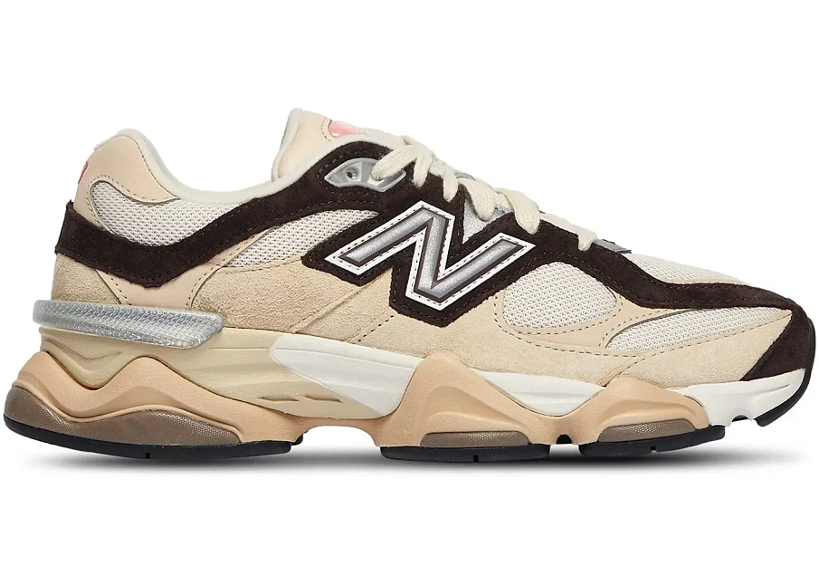 Фото № 1 с приближением к товару «‎New Balance 9060»
