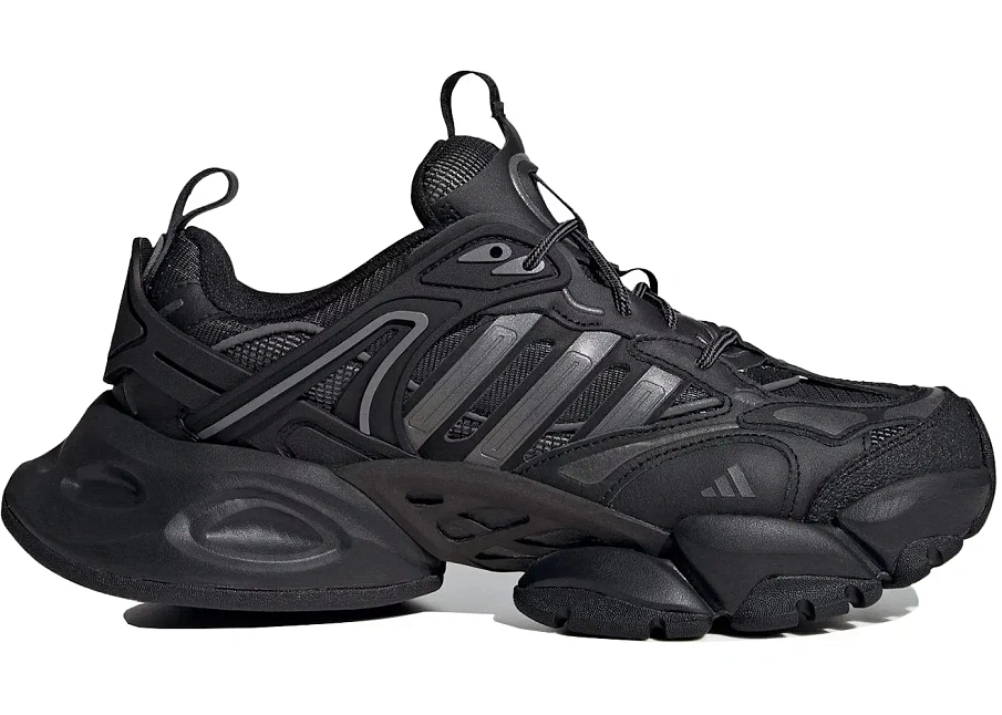 Фото № 1 с приближением к товару «‎adidas XLG Runner Deluxe»