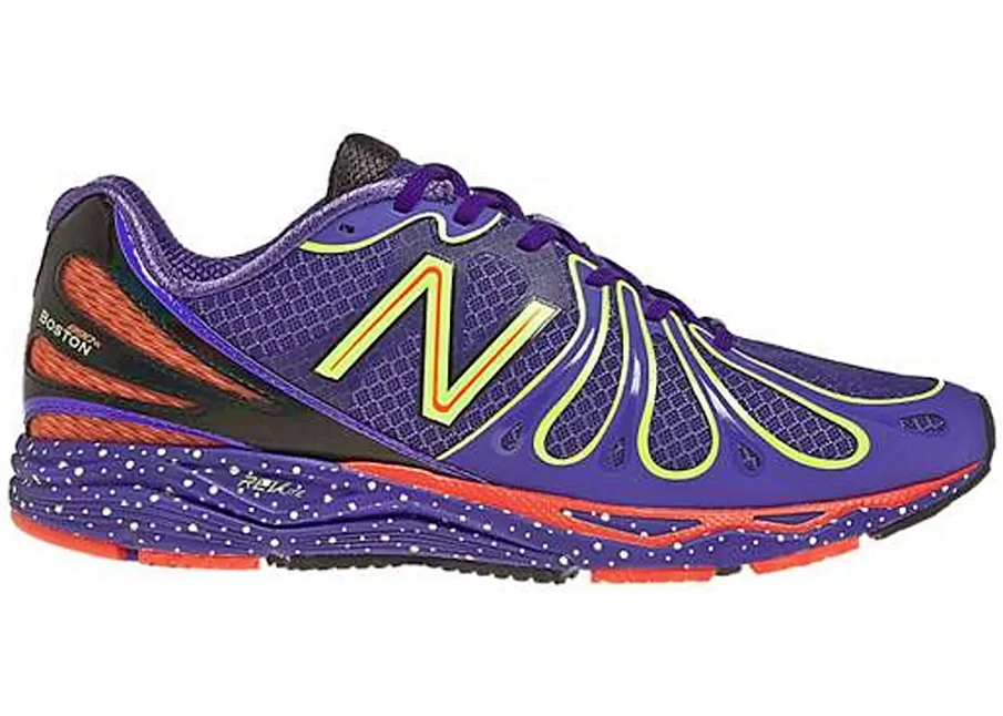 Фото № 1 с приближением к товару «‎New Balance 890v3»