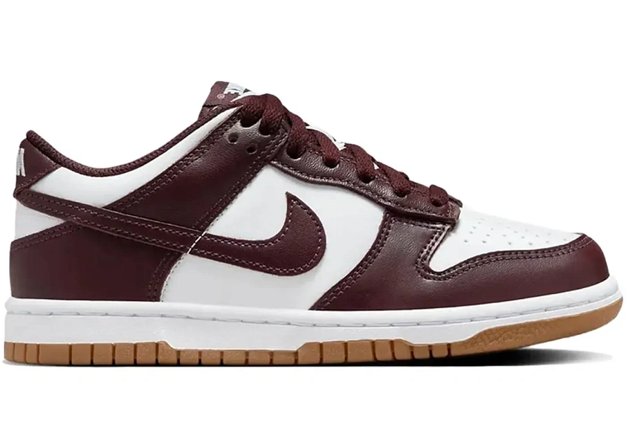Фото № 1 с приближением к товару «‎Nike Dunk Low»