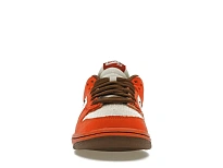 Фото № 2 с приближением к товару «‎Nike SB Dunk Low Top Ramen»