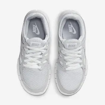 Nike Free 2 - 4