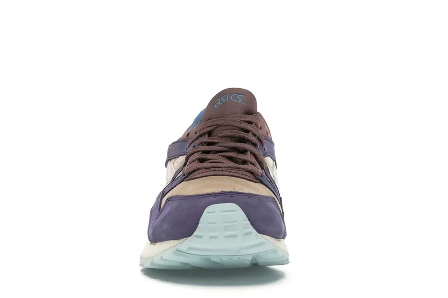 Фото № 2 с приближением к товару «‎ASICS Gel-Lyte V Offspring x Onitsuka Tiger Desert»