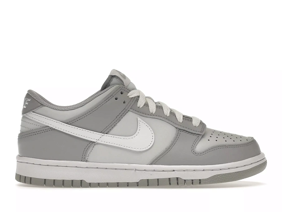 Фото № 1 с приближением к товару «‎Nike Dunk Low Two-Toned Grey »