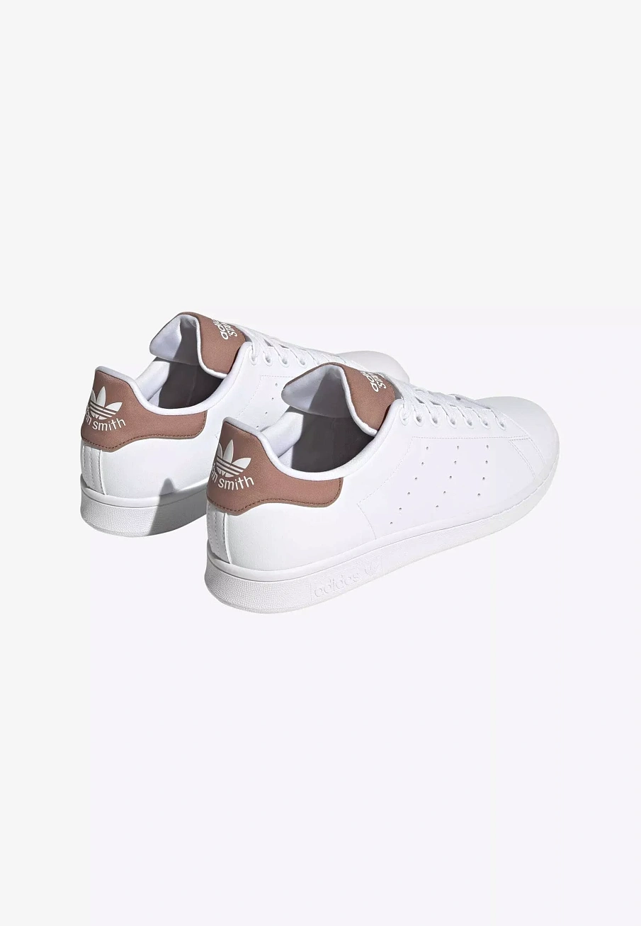 Фото № 4 с приближением к товару «‎STAN SMITH UNISEX»