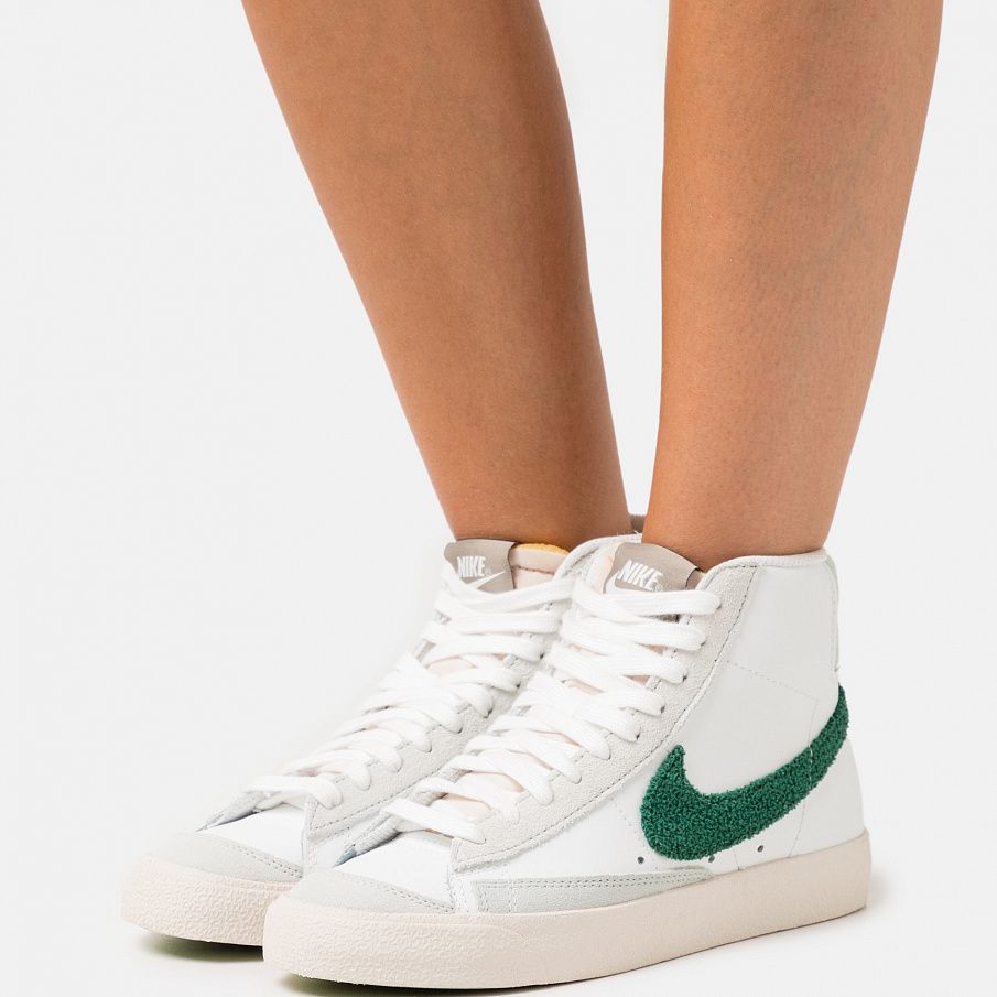 Фото № 2 с приближением к товару «‎Nike W Blazer 77 »