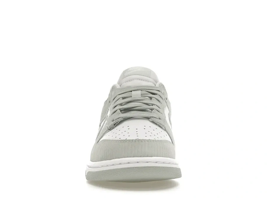 Фото № 2 с приближением к товару «‎Nike Dunk Low Light Silver Corduroy »