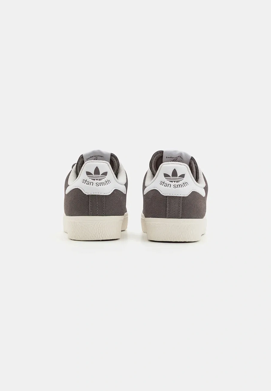 Фото № 3 с приближением к товару «‎STAN SMITH CS W»