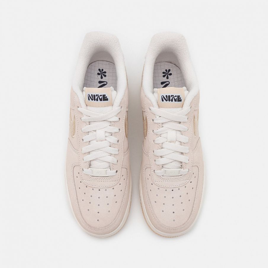 Фото № 5 с приближением к товару «‎Nike Wmns Air Force 1 07 SE »