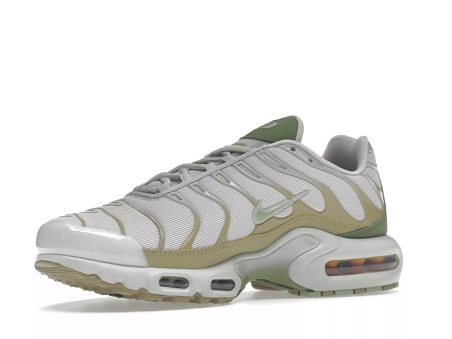 Фото № 2 с приближением к товару «‎Nike Air Max Plus Light Bone Honeydew Alligator »