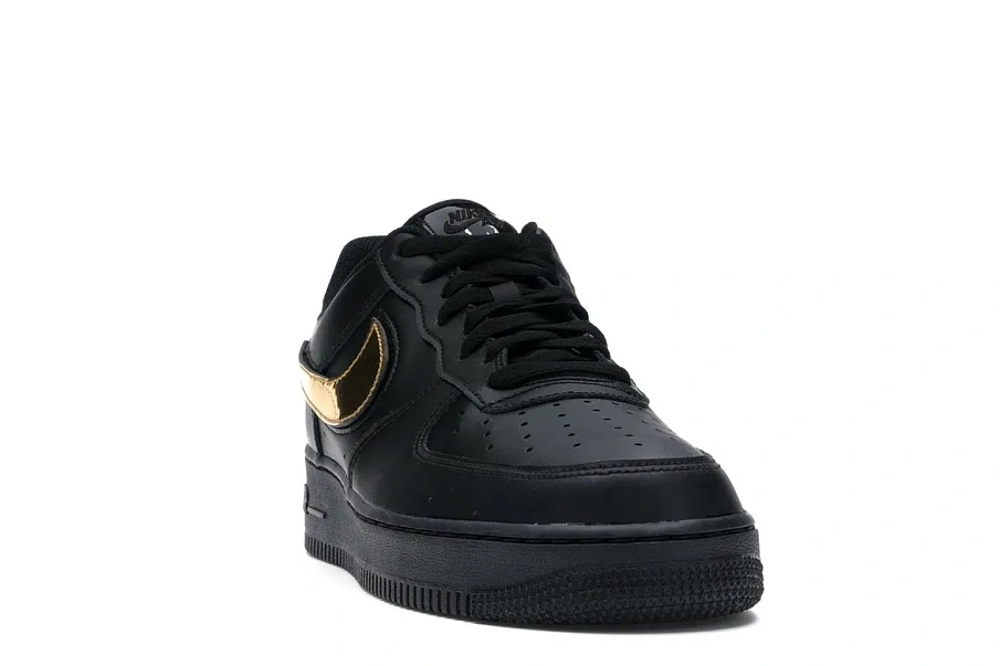 Фото № 4 с приближением к товару «‎Nike Air Force 1 Black Metallic Gold Removable Swoosh Pack»