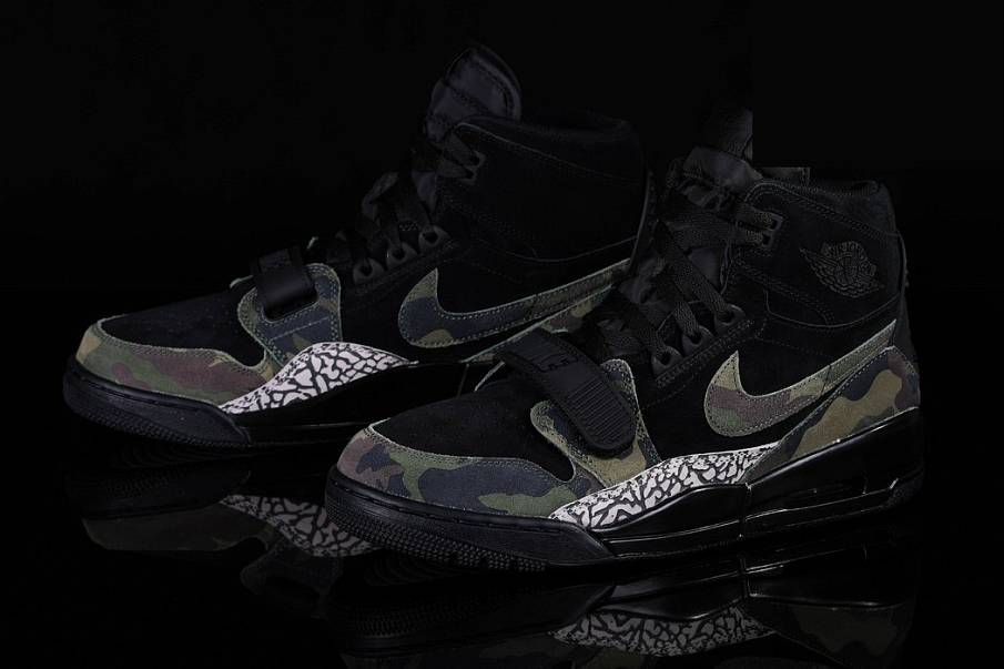 Фото № 1 с приближением к товару «‎Nike Air Jordan Legacy 312 Camo »