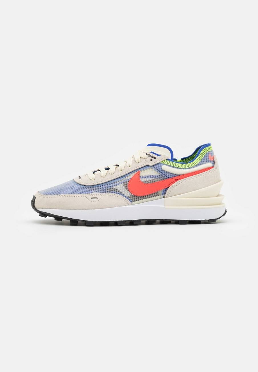 Фото № 1 с приближением к товару «‎Nike Waffle One »