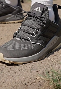 Фото № 2 с приближением к товару «‎TERREX TRAILMAKER GTX»