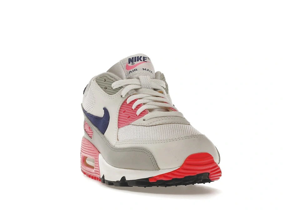 Фото № 3 с приближением к товару «‎Nike Air Max 90 History of Air »