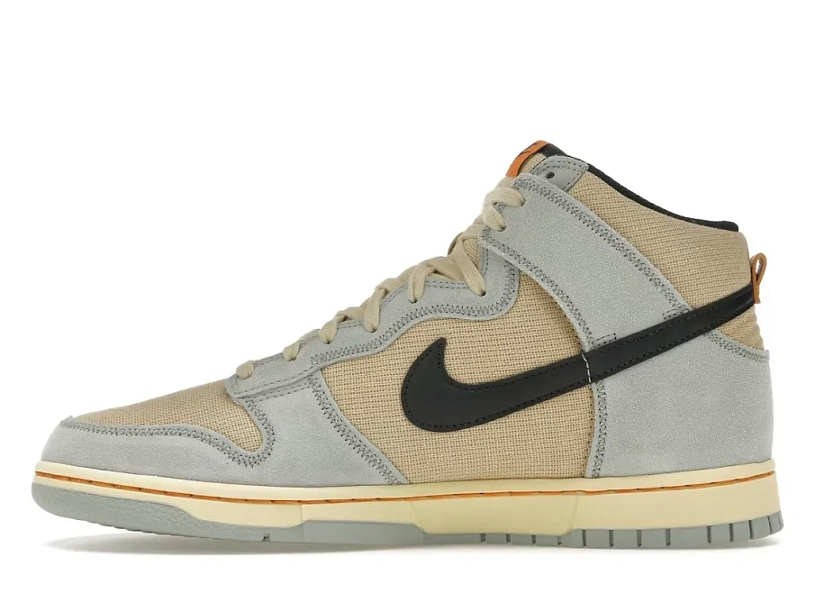 Фото № 3 с приближением к товару «‎Nike Dunk High SE»