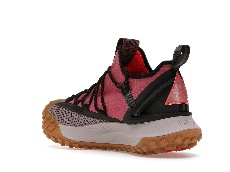 Фото № 6 с приближением к товару «‎Nike ACG Mountain Fly Low Flash Crimson»