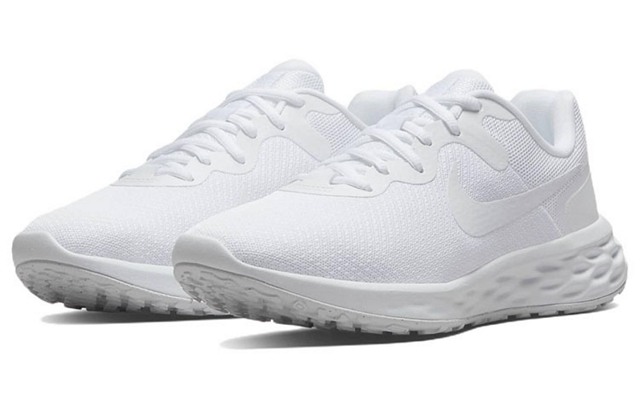 Фото № 3 с приближением к товару «‎ Nike REVOLUTION Running shoes»