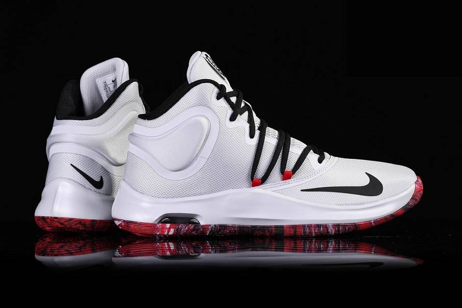 Фото № 2 с приближением к товару «‎Nike Air Versitile IV Lava »
