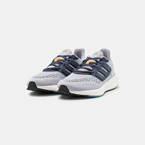 Фото № 4 с приближением к товару «‎Adidas Pureboost 22»