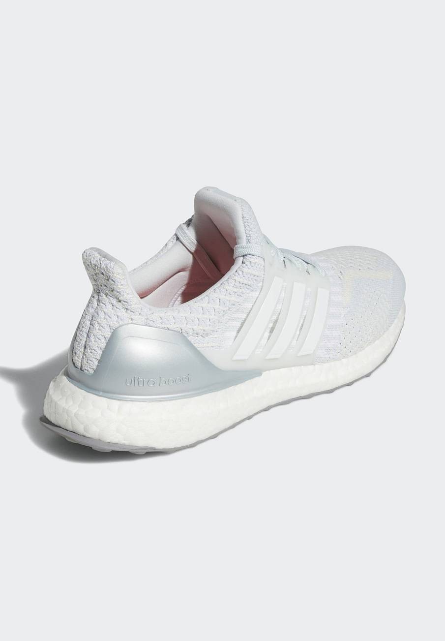 Фото № 4 с приближением к товару «‎Adidas Ultraboost»