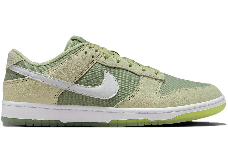 Фото № 1 с приближением к товару «‎Nike Dunk Low»
