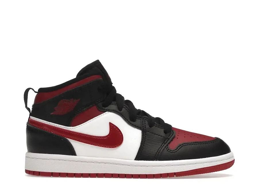 Фото № 1 с приближением к товару «‎Jordan 1 Mid»