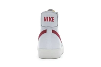 Фото № 4 с приближением к товару «‎Nike Blazer Mid 77 Brick Red»