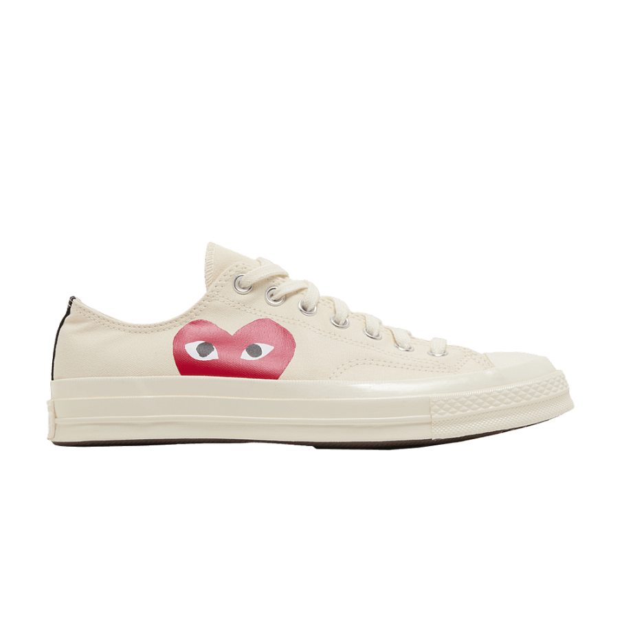 Фото № 1 с приближением к товару «‎Comme des Garçons Play x Converse Chuck 70 Low Milk 2023»