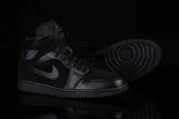 Nike Air Jordan 1 Mid Dark - 2
